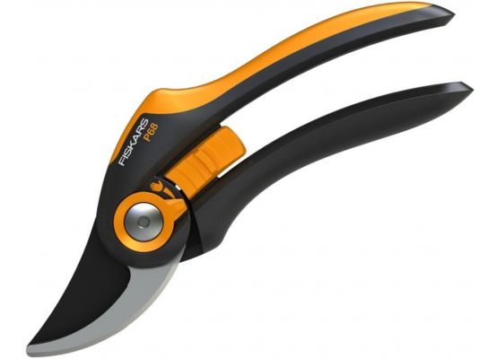 Fiskars Nůžky zahradní Plus™ dvoučepelové P521